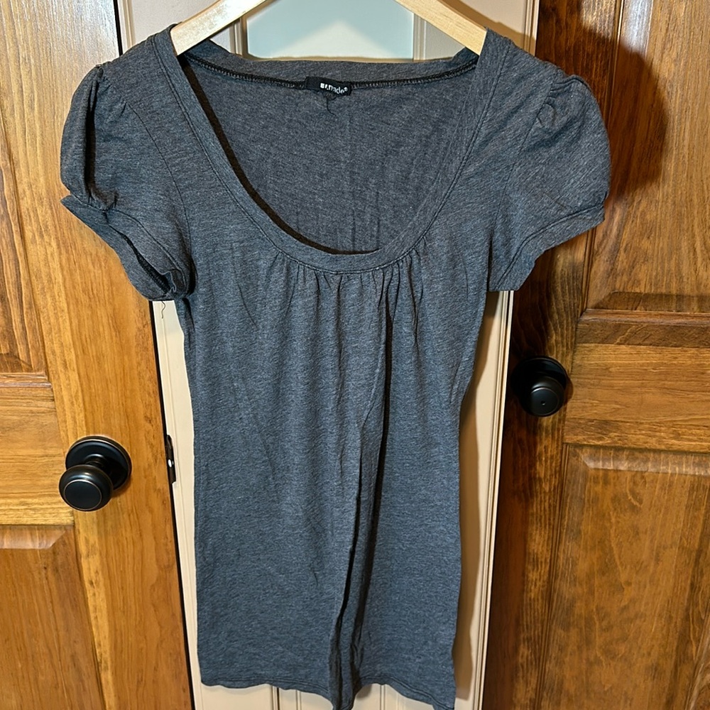 LA Made Long Puffed-Sleeves Charcoal T-Shirt -M